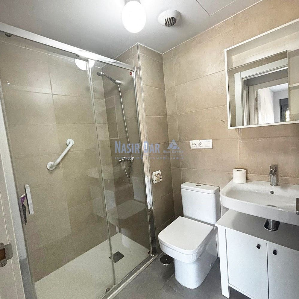 2 soverom Leilighet til salgs i Almunecar med svømmebasseng garasje - € 345 000 (Ref: 9420480)