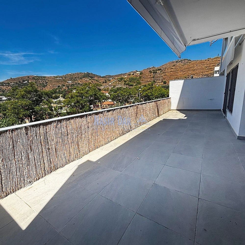 2 soverom Leilighet til salgs i Almunecar med svømmebasseng garasje - € 345 000 (Ref: 9420480)