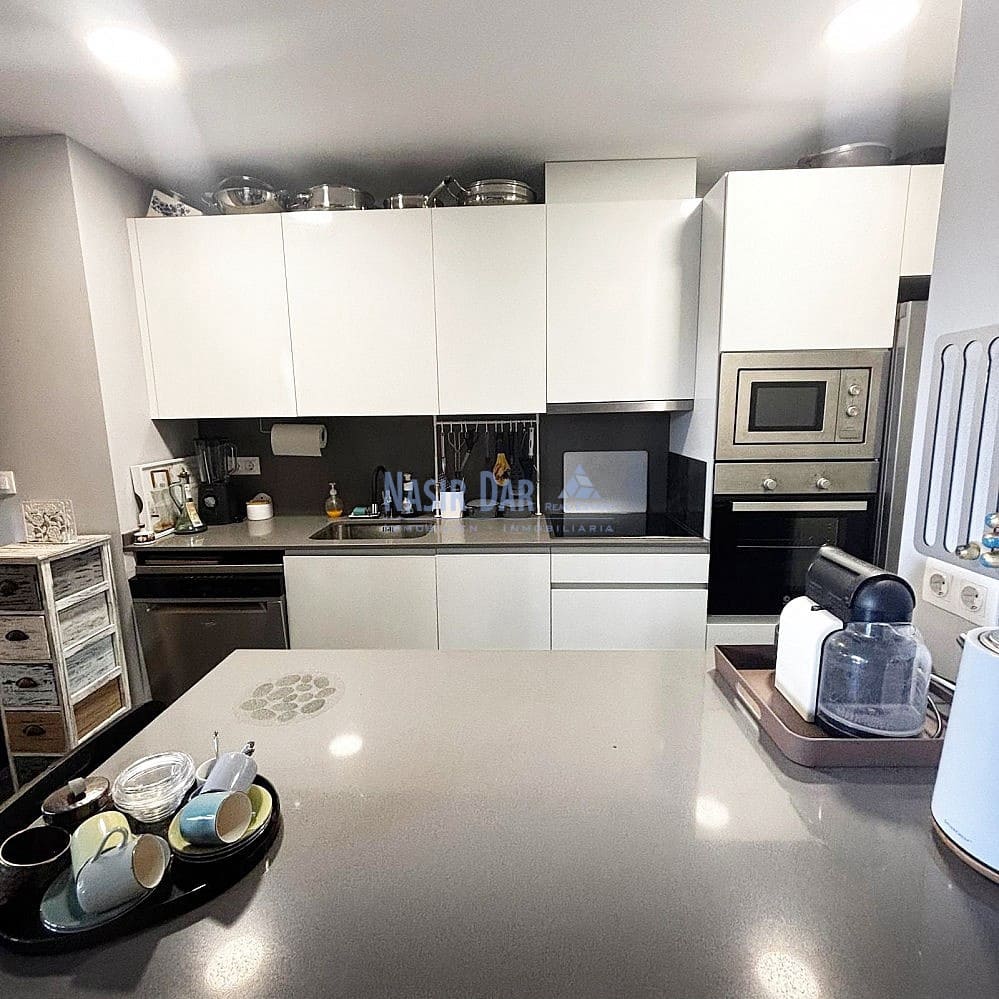 2 slaapkamer Appartement te koop in Almunecar met garage - € 350.000 (Ref: 9425808)