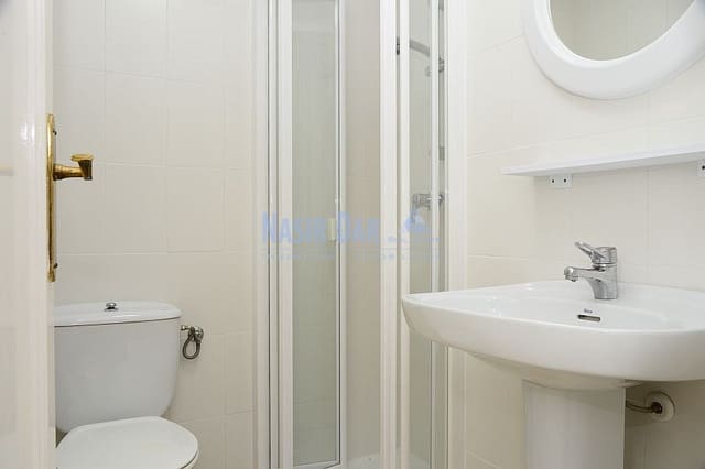 2 soveværelse Lejlighed til salg i Centro, Nerja med swimmingpool - € 439.000 (Ref: 9434712)