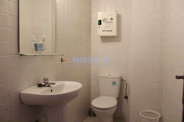 Local Commercial à louer à Centro, Nerja - 1 650 € (Ref: 9471498)