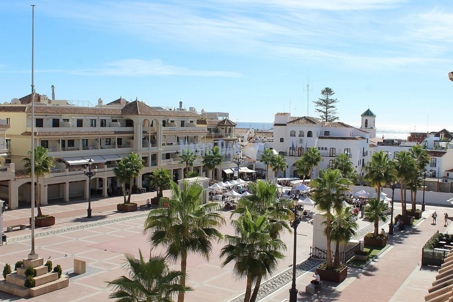 Commercial for rent in Nerja - € 3,000 (Ref: 9522847)