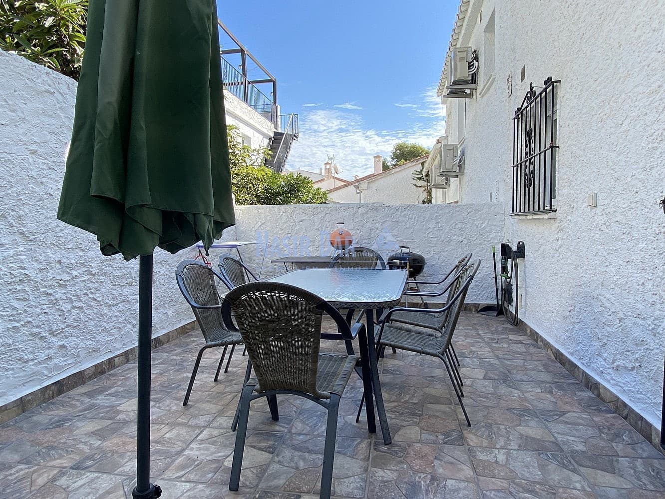 3 soverom Rekkehus til salgs i Nerja med svømmebasseng - € 399 000 (Ref: 9524813)