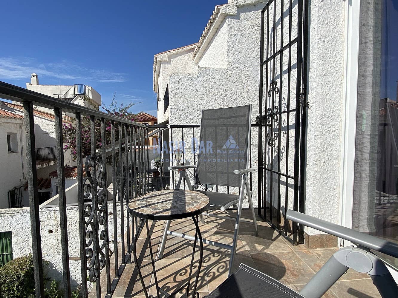 3 soverom Rekkehus til salgs i Nerja med svømmebasseng - € 399 000 (Ref: 9524813)