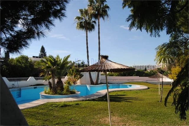 3 soveværelse Byhus til salg i Centro, Nerja med swimmingpool garage - € 565.000 (Ref: 9553248)