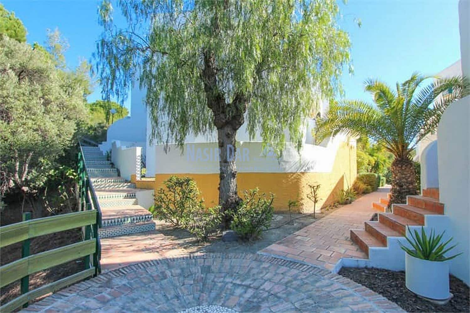 3 soveværelse Byhus til salg i Nerja med swimmingpool garage - € 565.000 (Ref: 9553248)