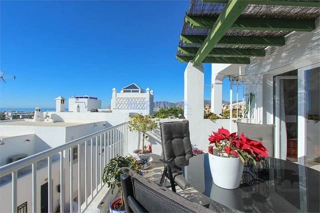 3 soveværelse Byhus til salg i Centro, Nerja med swimmingpool garage - € 565.000 (Ref: 9553248)