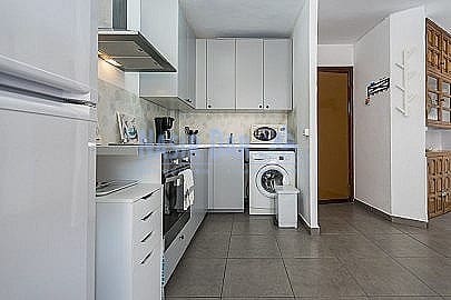 2 sovrum Lägenhet till salu i Nerja med pool - 330 000 € (Ref: 9654135)