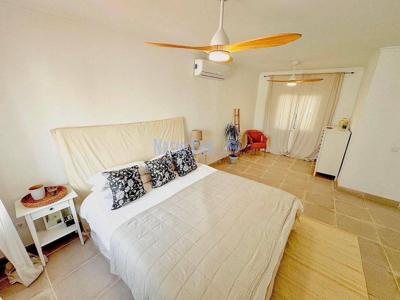 6 quarto Moradia para venda em Nerja com piscina garagem - 1 099 000 € (Ref: 9665146)