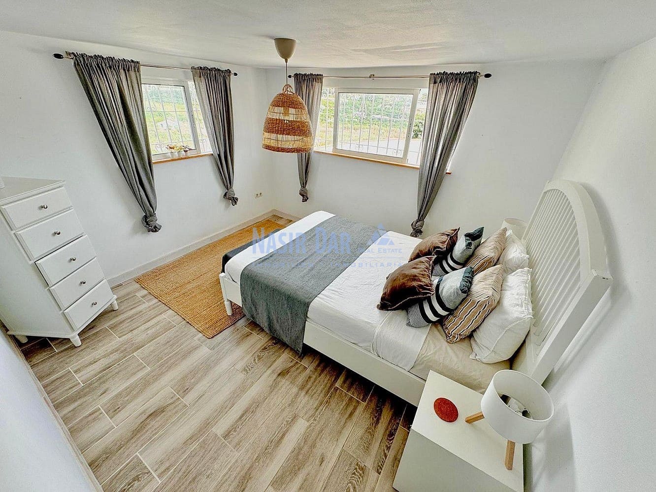 6 quarto Moradia para venda em Nerja com piscina garagem - 1 099 000 € (Ref: 9665146)