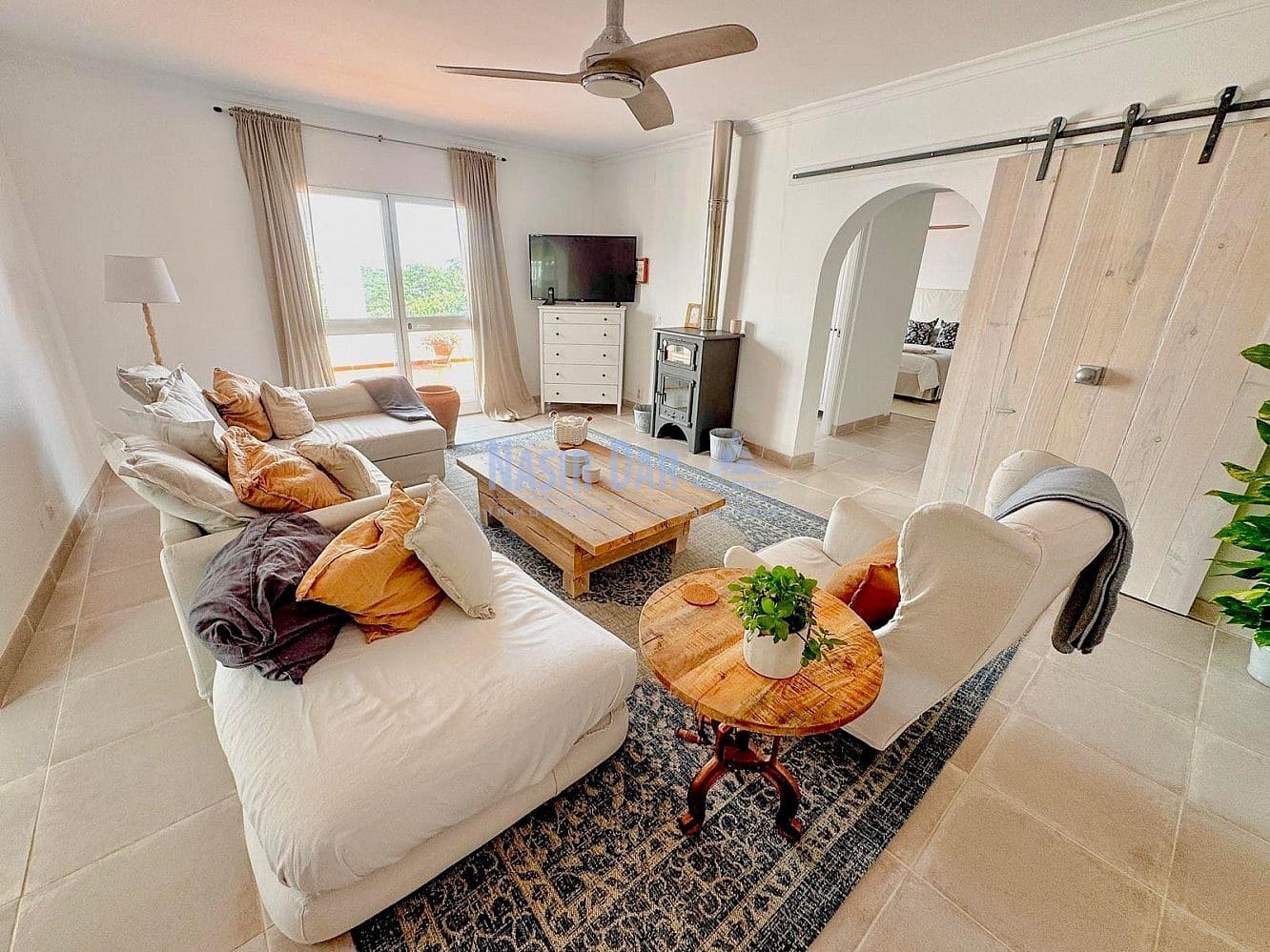 6 quarto Moradia para venda em Nerja com piscina garagem - 1 099 000 € (Ref: 9665146)