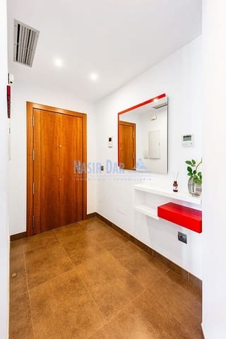 Ático de 2 habitaciones en Centro, Nerja en venta - 750.000 € (Ref: 9730624)