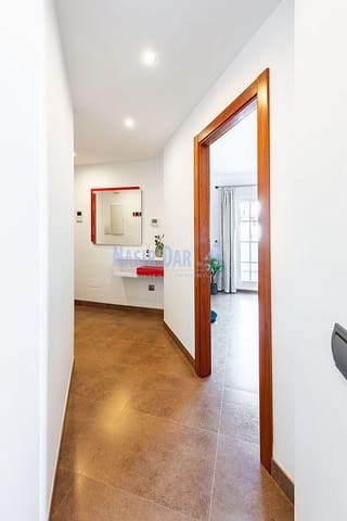 Ático de 2 habitaciones en Centro, Nerja en venta - 750.000 € (Ref: 9730624)