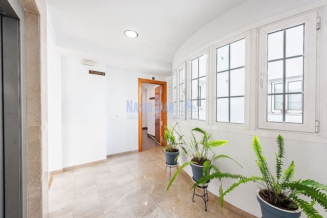 Ático de 2 habitaciones en Centro, Nerja en venta - 750.000 € (Ref: 9730624)