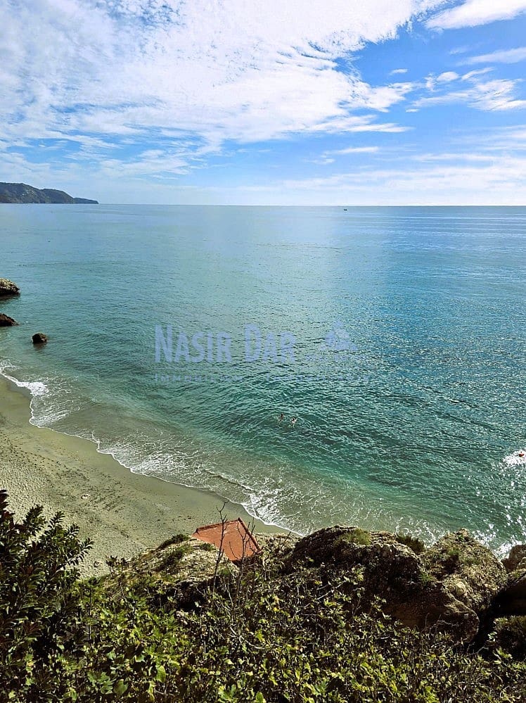 2 bedroom Apartment for sale in Nerja with garage - € 570,000 (Ref: 9731226)