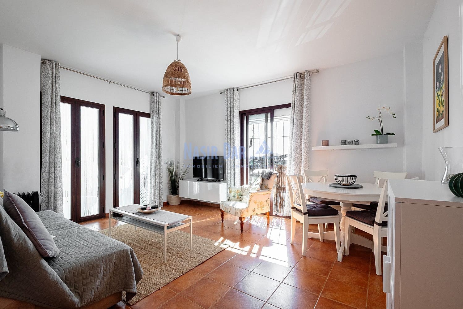 2 bedroom Apartment for sale in Frigiliana with pool - € 320,000 (Ref: 9748388)