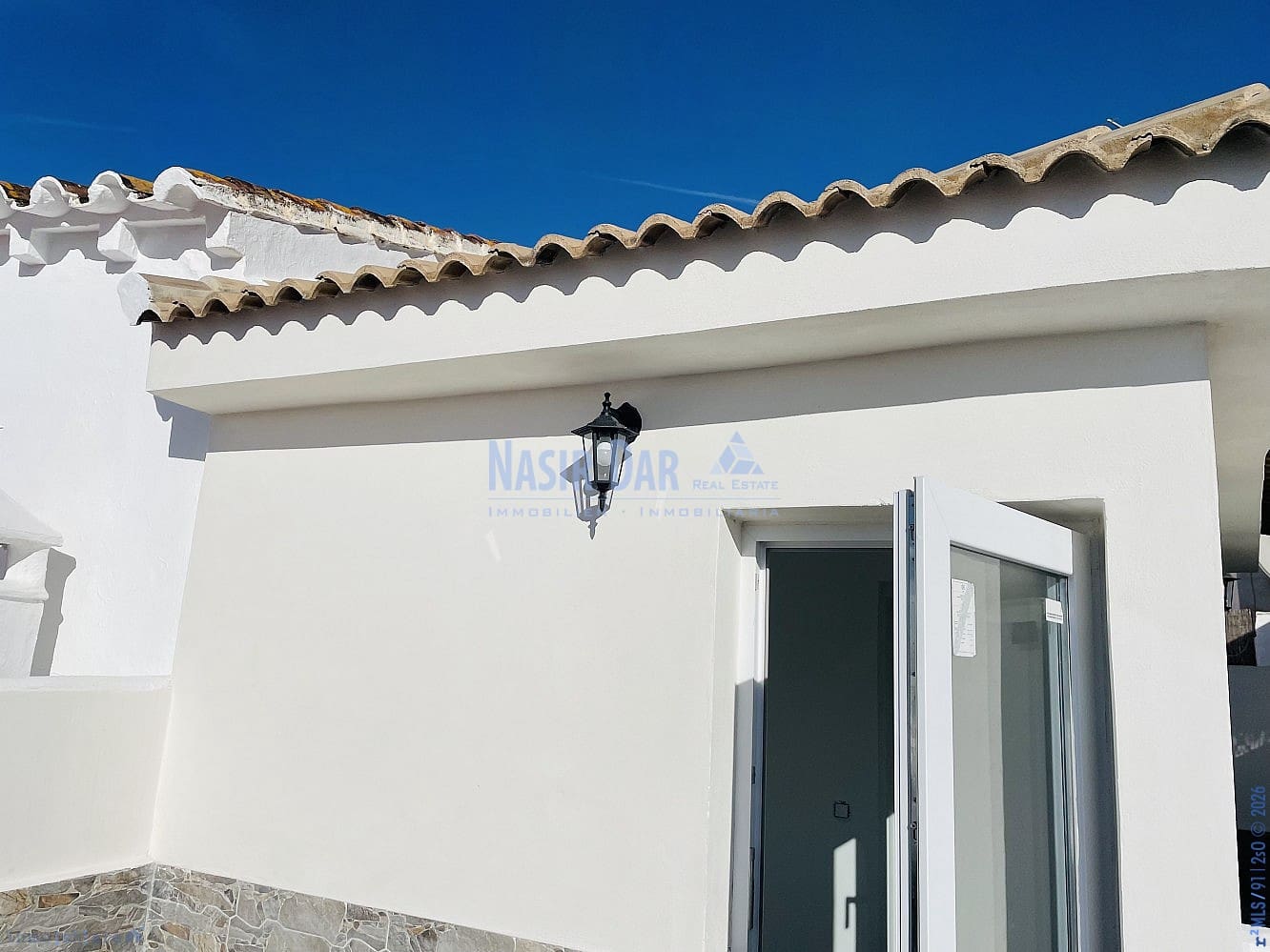 3 makuuhuone Omakotitalo myytävänä paikassa Torrox - 239 000 € (Ref: 9750991)