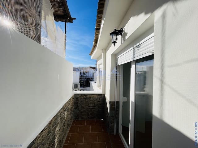 3 makuuhuone Omakotitalo myytävänä paikassa Torrox Pueblo, Torrox - 239 000 € (Ref: 9750991)