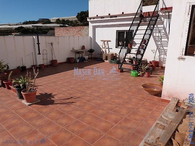 4 soverom Hus til salgs i Algarrobo - € 250 000 (Ref: 9750994)