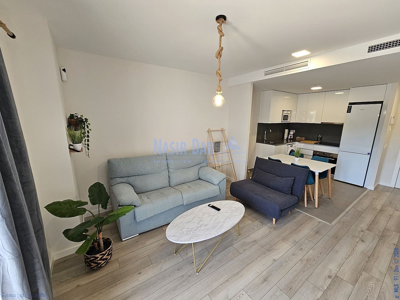 2 soveværelse Lejlighed til salg i Almayate med swimmingpool garage - € 379.900 (Ref: 9750995)