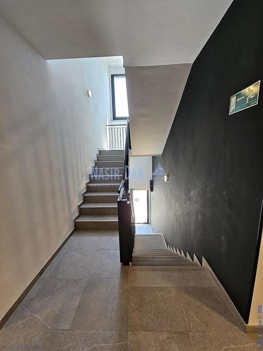 2 soveværelse Lejlighed til salg i Almayate med swimmingpool garage - € 379.900 (Ref: 9750995)