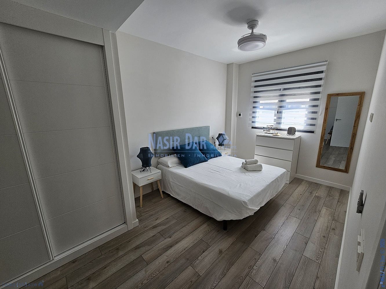 2 soveværelse Lejlighed til salg i Almayate med swimmingpool garage - € 379.900 (Ref: 9750995)