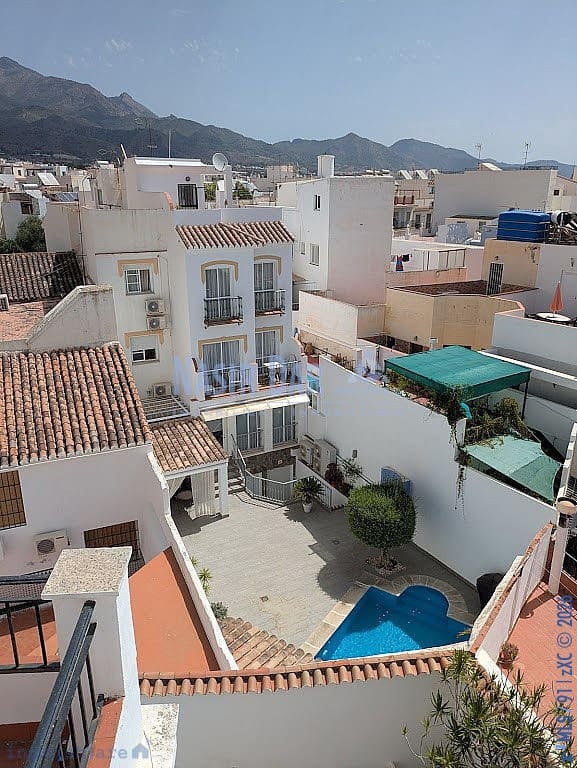 2 slaapkamer Appartement te koop in Nerja - € 450.000 (Ref: 9750996)
