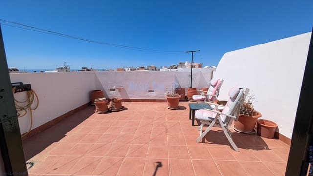 Apartamento de 2 habitaciones en Centro, Nerja en venta - 400.000 € (Ref: 9750996)