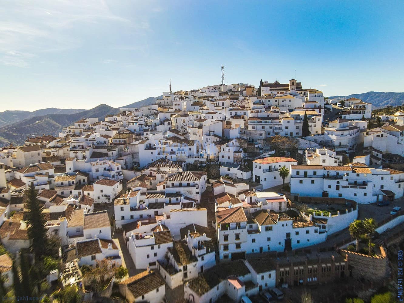 3 soveværelse Rækkehus til salg i Comares - € 350.000 (Ref: 9750997)