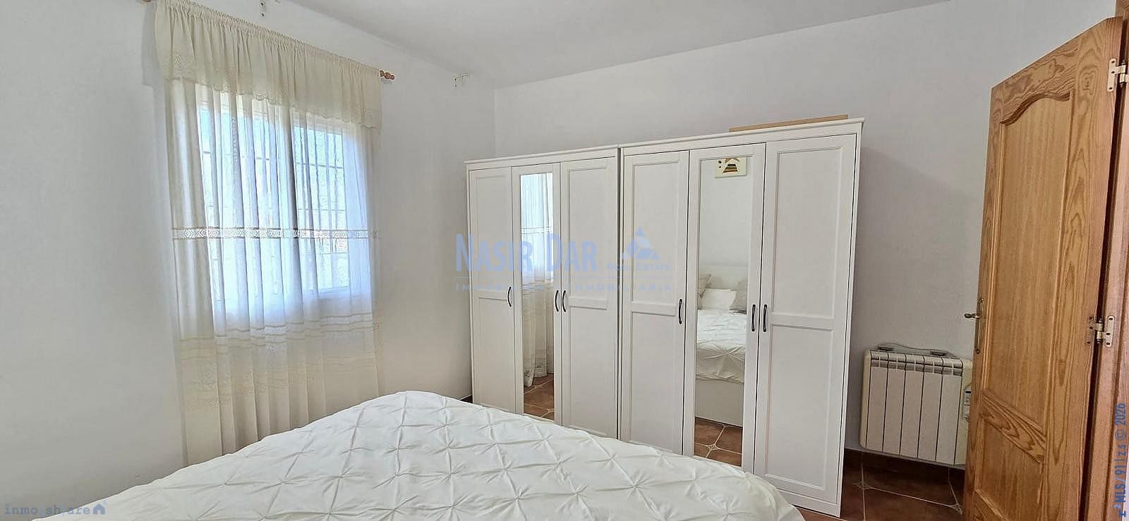 4 makuuhuone Omakotitalo myytävänä paikassa Torrox mukana 
autotalli - 262 000 € (Ref: 9750999)