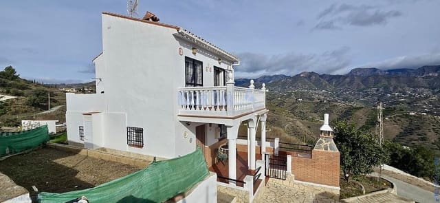 4 soveværelse Byhus til salg i Torrox Pueblo, Torrox med garage - € 262.000 (Ref: 9750999)