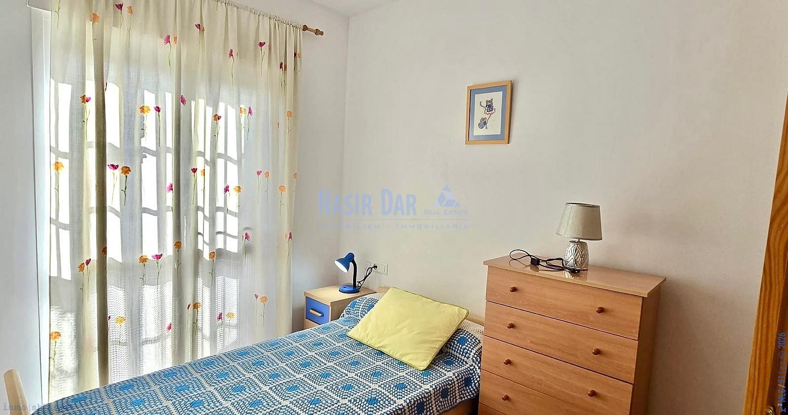 4 makuuhuone Omakotitalo myytävänä paikassa Torrox mukana 
autotalli - 262 000 € (Ref: 9750999)