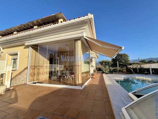 5 soverom Villa til salgs i Torre del Mar, Vélez-Málaga - € 830 000 (Ref: 9751001)