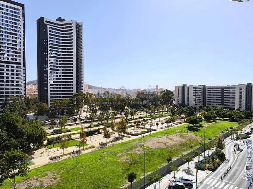 3 quarto Apartamento para venda em Malaga cidade - 320 000 € (Ref: 9751010)