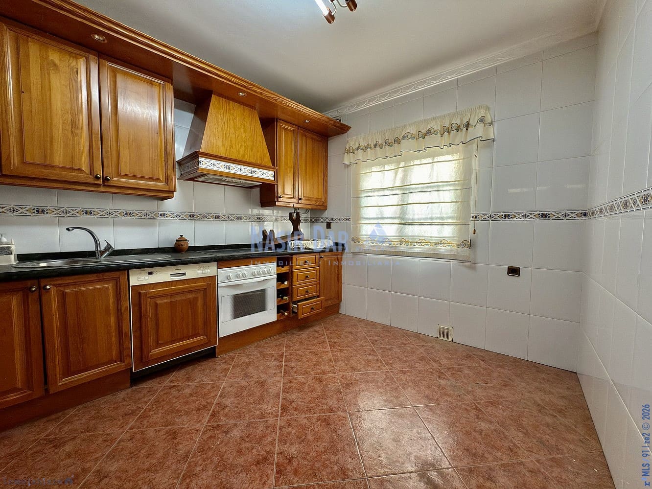 3 bedroom Townhouse for sale in Canillas de Aceituno - € 190,000 (Ref: 9751011)