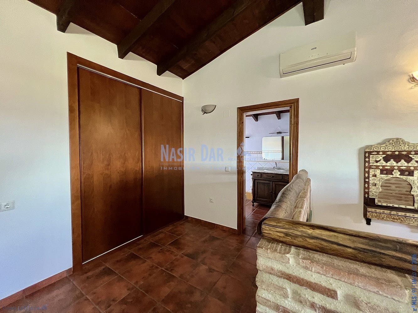 4 makuuhuone Huvila myytävänä paikassa Velez-Malaga mukana 
autotalli - 595 000 € (Ref: 9751014)