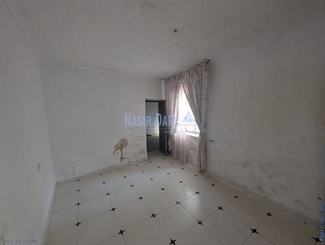 5 sypialnia Dom szeregowy na sprzedaż w Benamargosa - 119 000 € (Ref: 9751015)