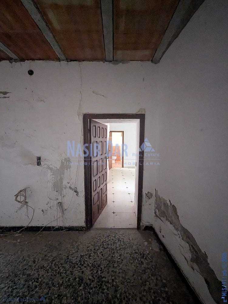 5 soveværelse Rækkehus til salg i Benamargosa - € 119.000 (Ref: 9751015)