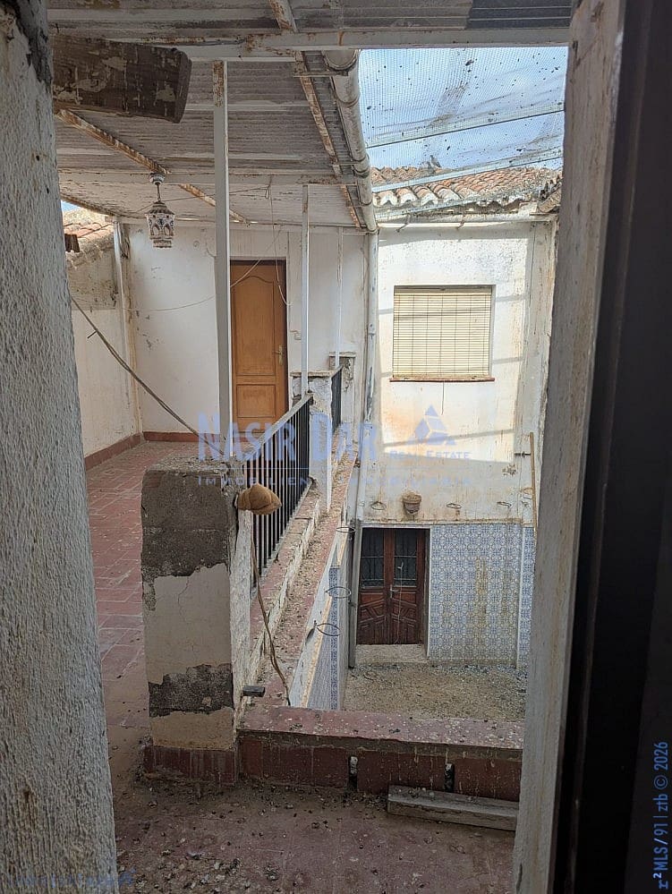 5 soveværelse Rækkehus til salg i Benamargosa - € 119.000 (Ref: 9751015)