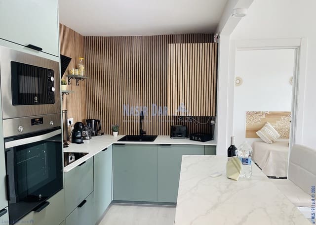 3 soveværelse Lejlighed til salg i Centro, Nerja med swimmingpool - € 399.000 (Ref: 9751017)