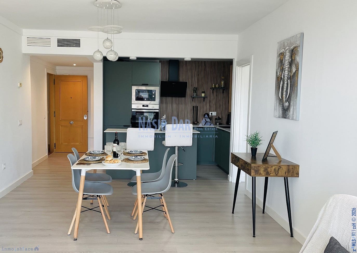 3 soveværelse Lejlighed til salg i Nerja med swimmingpool - € 399.000 (Ref: 9751017)