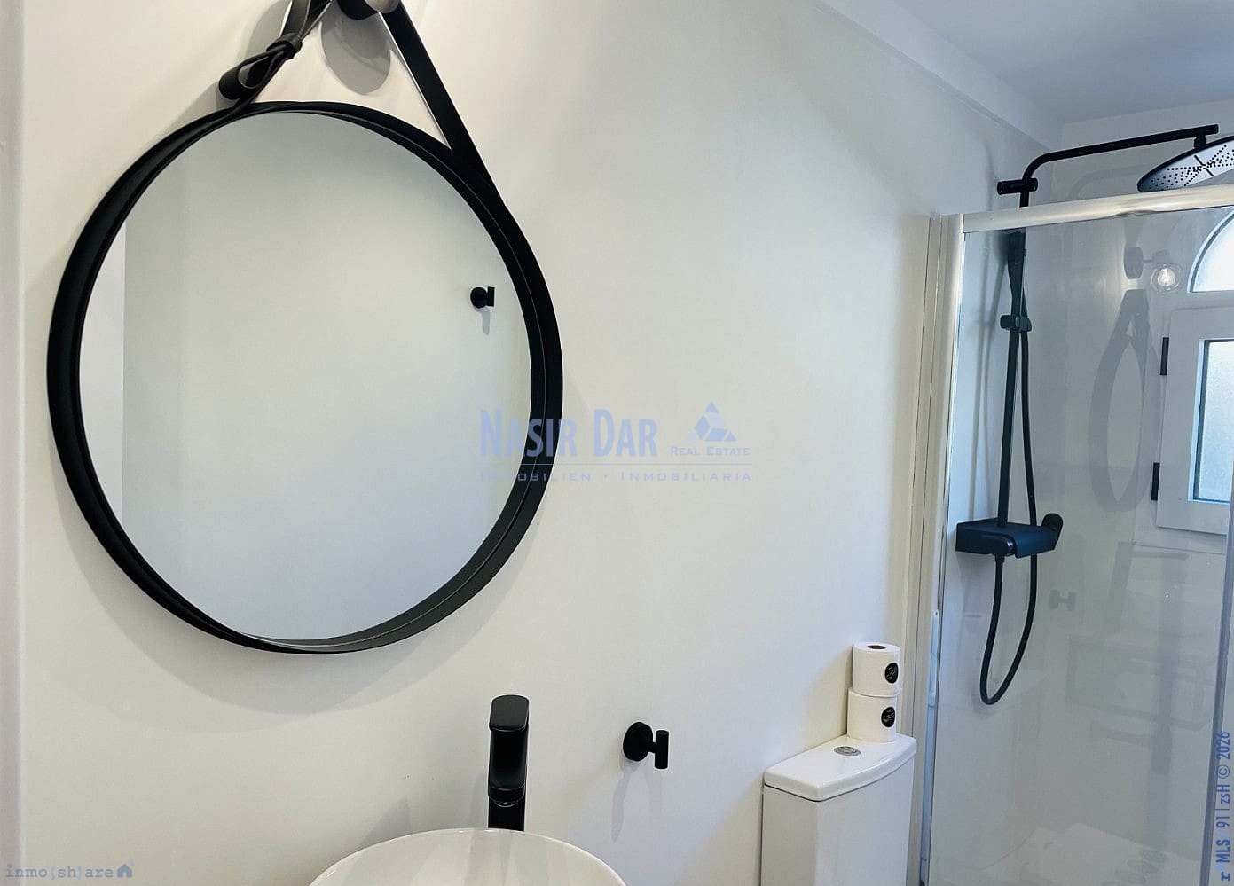 3 soveværelse Lejlighed til salg i Nerja med swimmingpool - € 399.000 (Ref: 9751017)