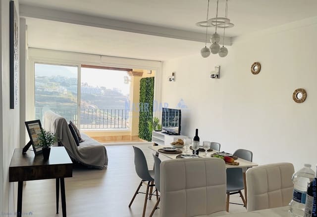 3 soveværelse Lejlighed til salg i Centro, Nerja med swimmingpool - € 399.000 (Ref: 9751017)