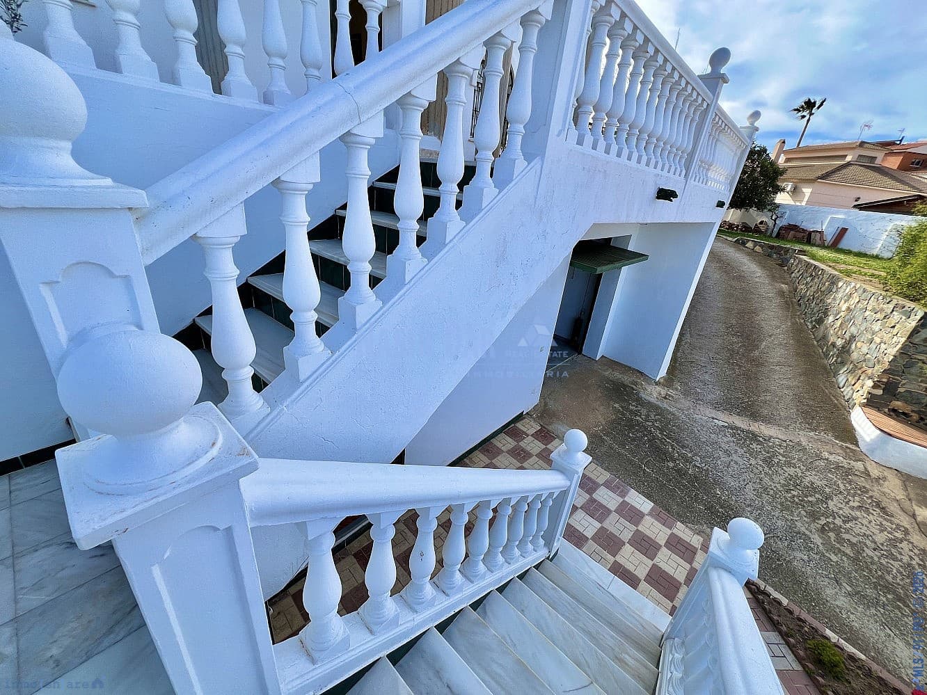 4 makuuhuone Huvila myytävänä paikassa Puerto de la Torre mukana uima-altaan - 898 000 € (Ref: 9751018)