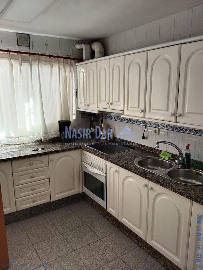 3 soverom Hus til salgs i Chilches med svømmebasseng - € 699 900 (Ref: 9751020)