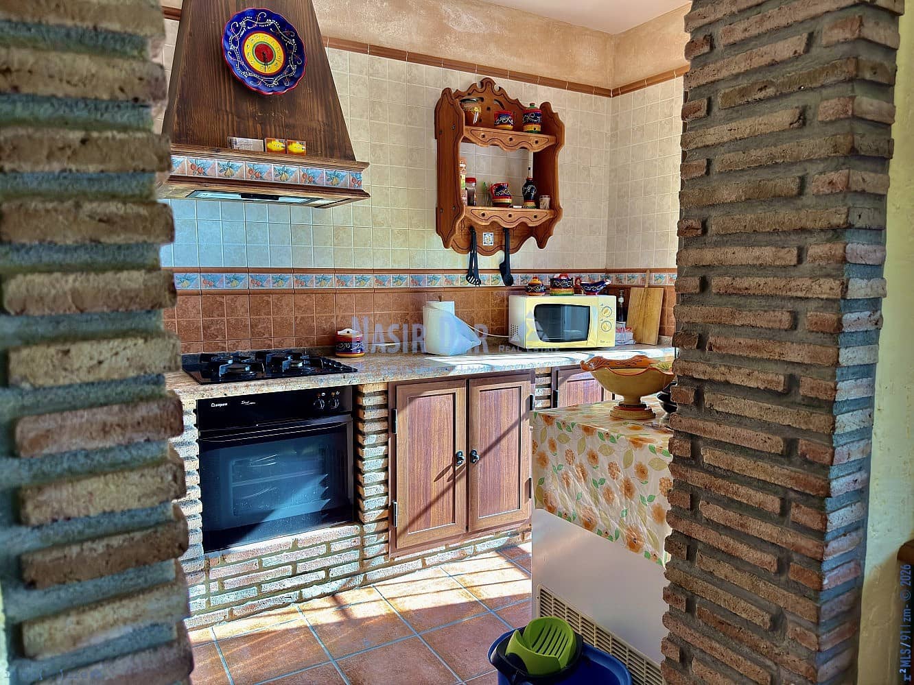 2 chambre Finca/Maison de Campagne à vendre à Benamocarra avec piscine garage - 340 000 € (Ref: 9751022)