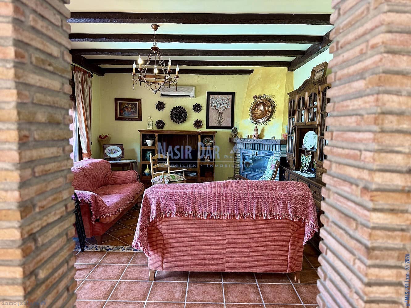 2 chambre Finca/Maison de Campagne à vendre à Benamocarra avec piscine garage - 340 000 € (Ref: 9751022)