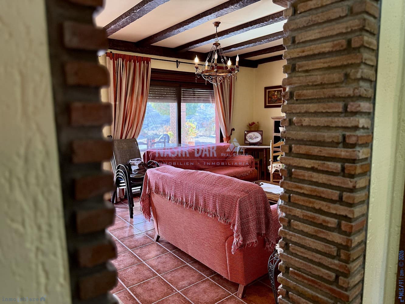 2 chambre Finca/Maison de Campagne à vendre à Benamocarra avec piscine garage - 340 000 € (Ref: 9751022)