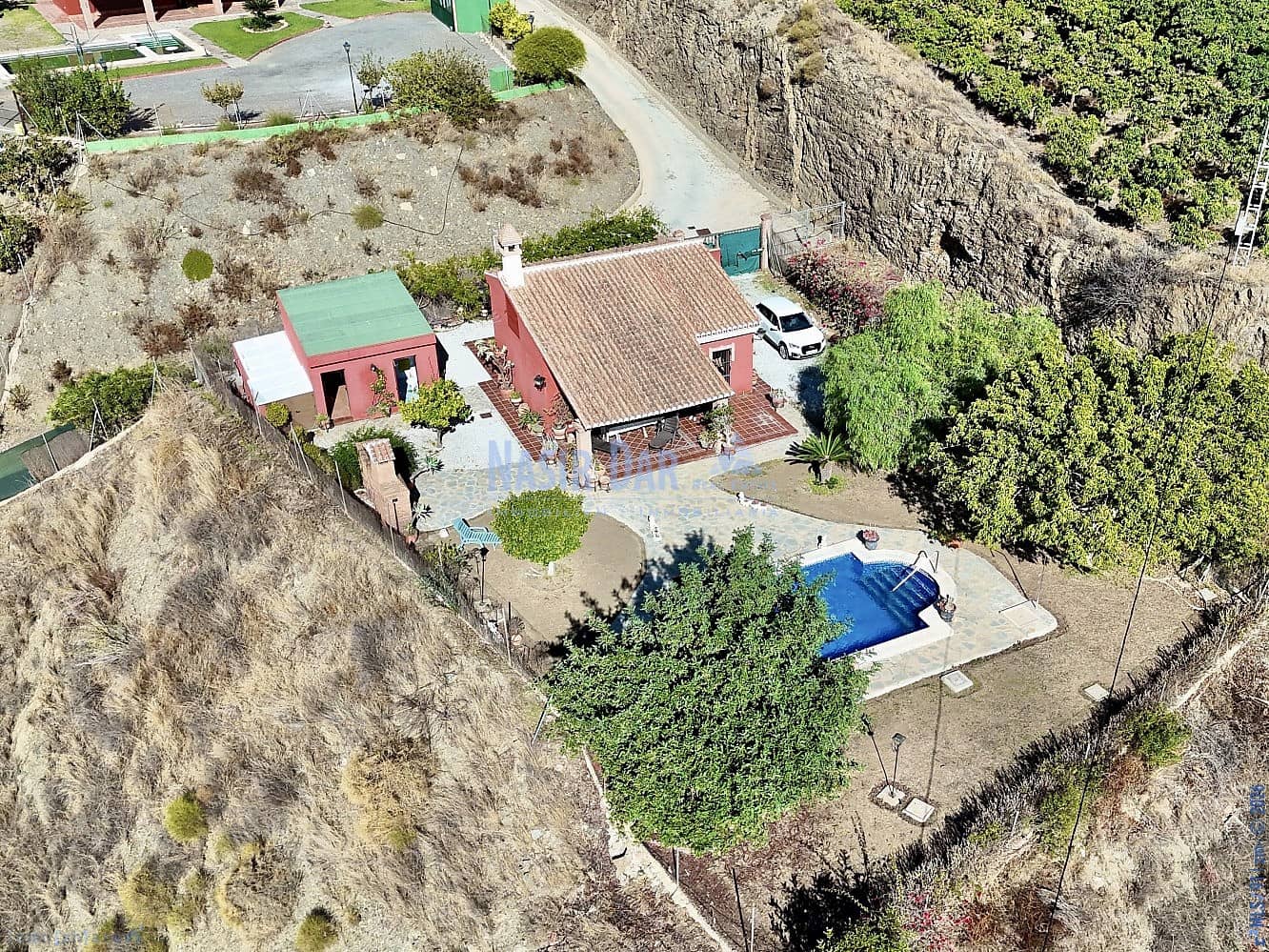 2 chambre Finca/Maison de Campagne à vendre à Benamocarra avec piscine garage - 340 000 € (Ref: 9751022)