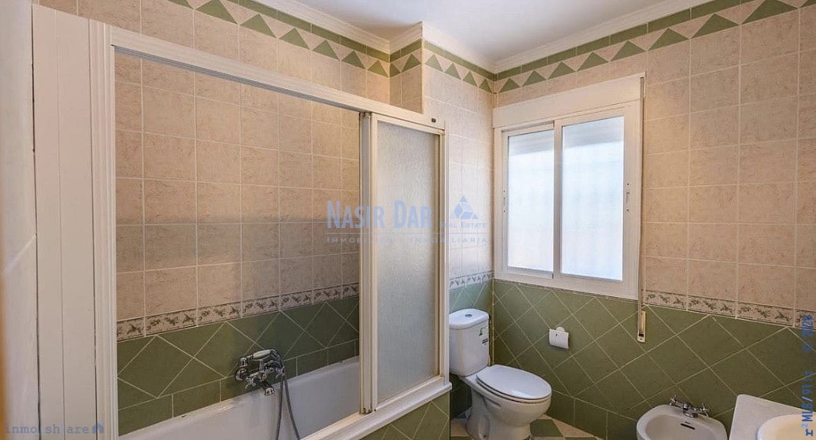 3 soveværelse Byhus til salg i Torrox med swimmingpool garage - € 420.000 (Ref: 9751024)